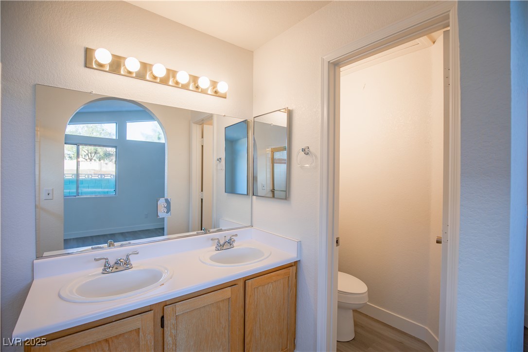 8072 Big Top Drive Property Photo 28