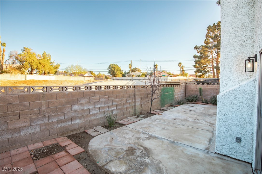 8072 Big Top Drive Property Photo 30
