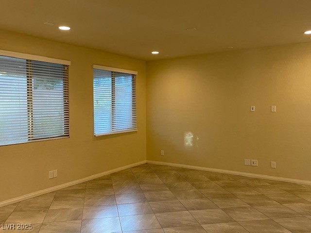 105 Duckhook Avenue Property Photo 4