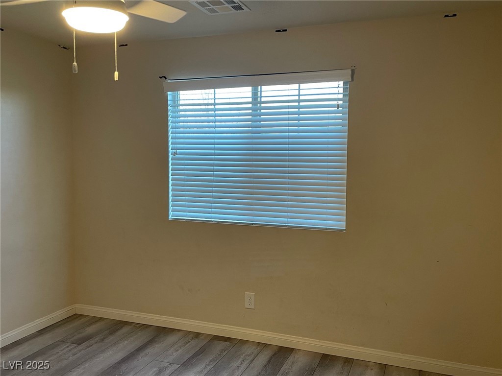 105 Duckhook Avenue Property Photo 9