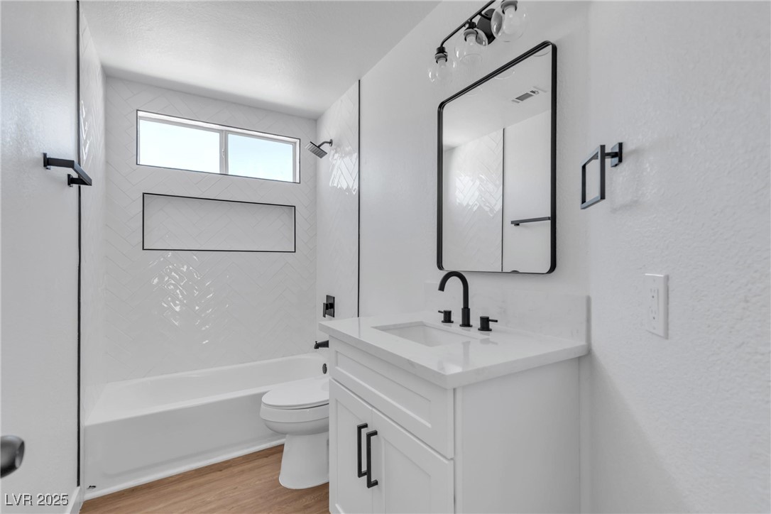 8645 Panuco Way Property Photo 12