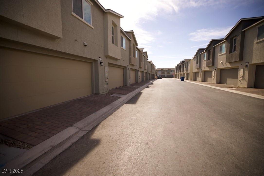 2946 Plum Torte Street Property Photo 55
