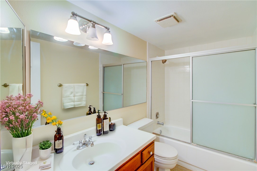 1306 Capri Drive C Property Photo 7