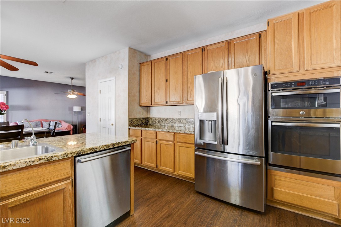 7624 Nocturne Court Property Photo 21