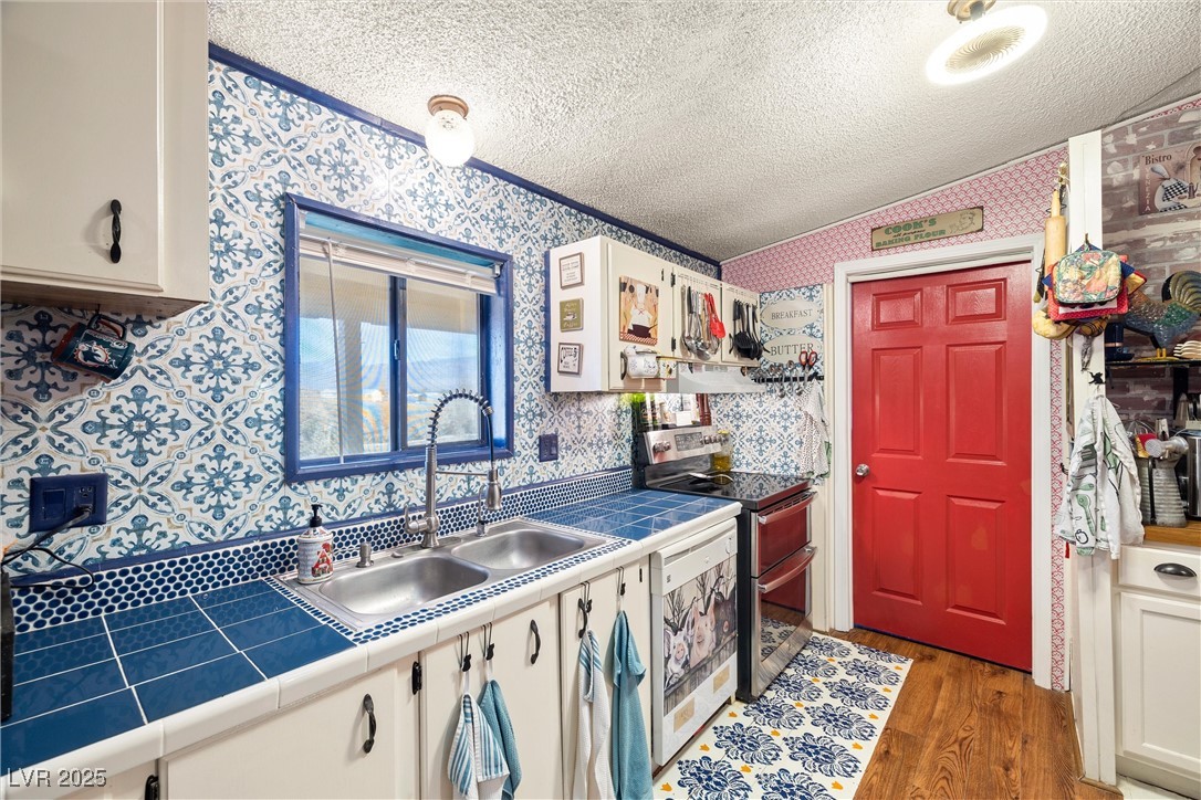 1870 Landmark Avenue Property Photo 4