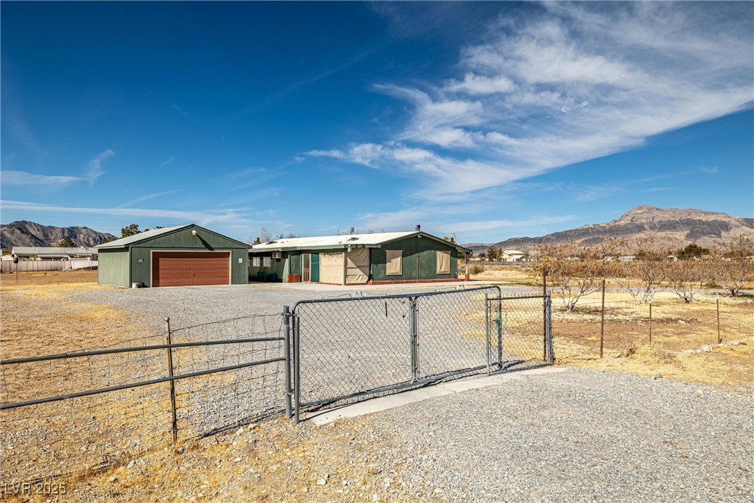 1870 Landmark Avenue Property Photo 7