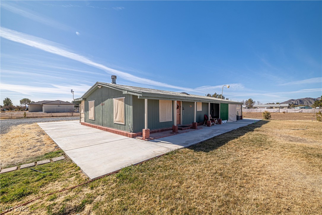 1870 Landmark Avenue Property Photo 8