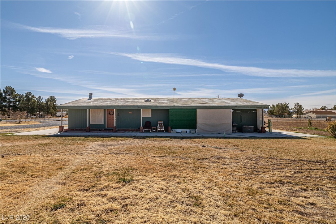1870 Landmark Avenue Property Photo 9