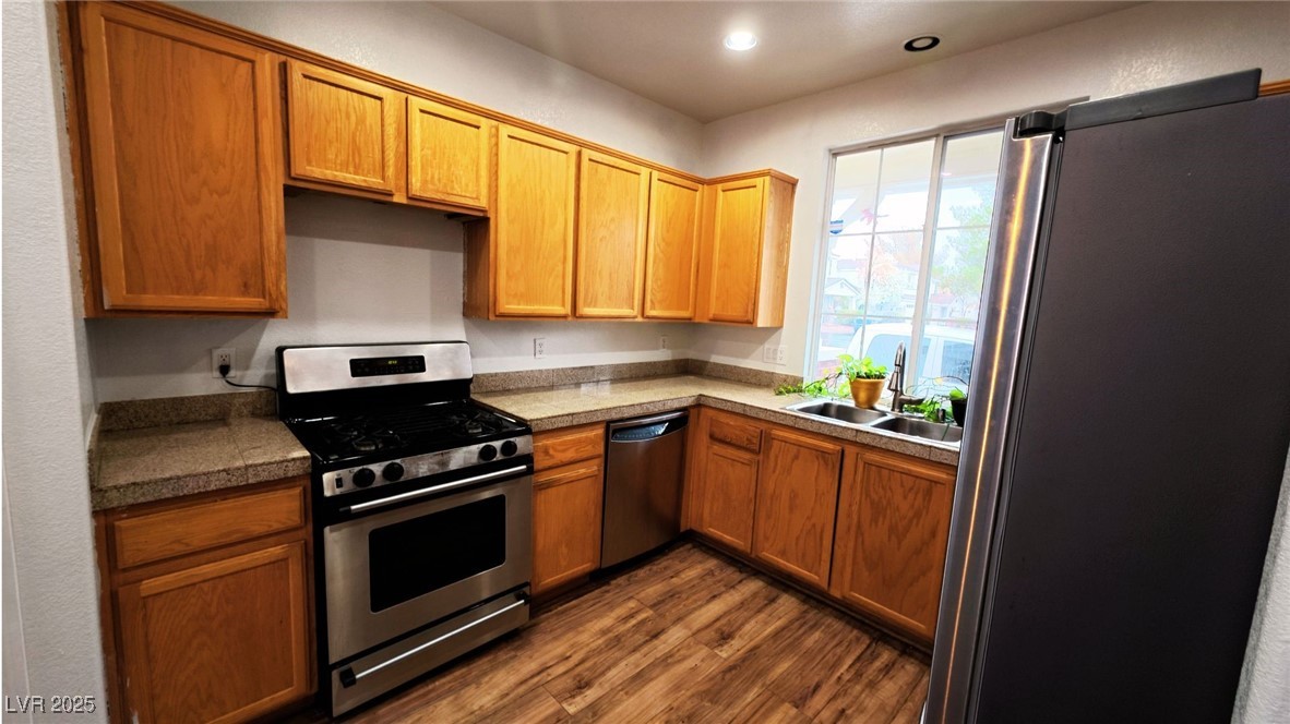 6239 Carson Hills Avenue Property Photo 8