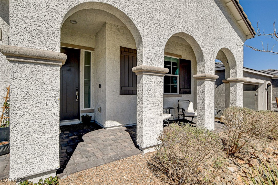 10064 Ocher Valley Avenue Property Photo 5