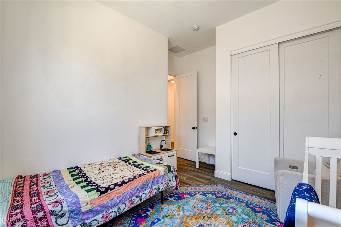 10064 Ocher Valley Avenue Property Photo 36
