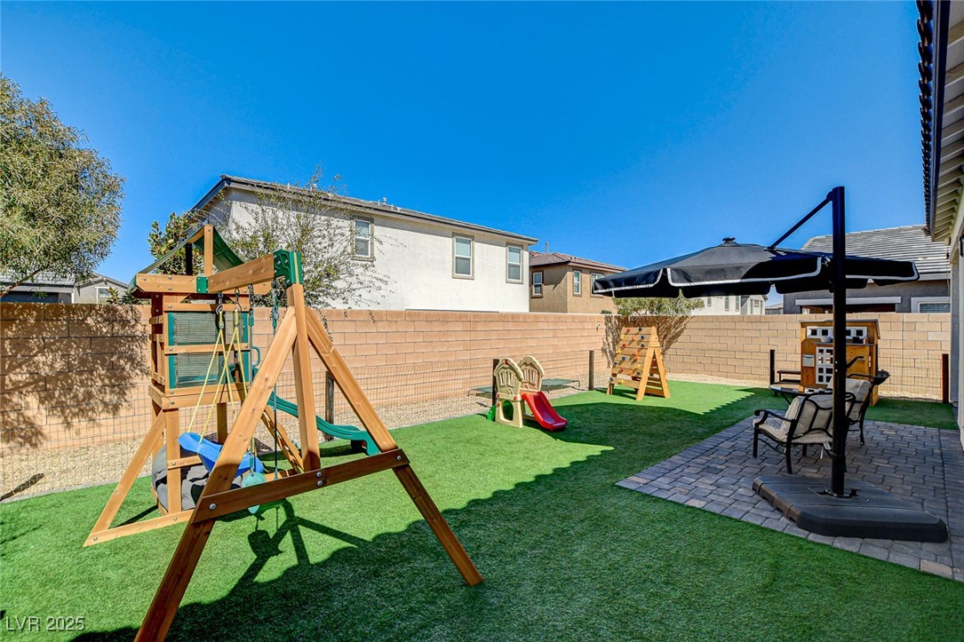 10064 Ocher Valley Avenue Property Photo 43