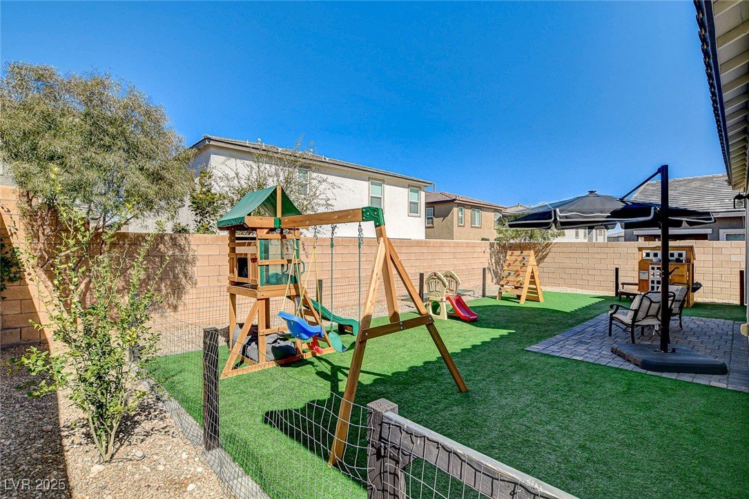 10064 Ocher Valley Avenue Property Photo 44