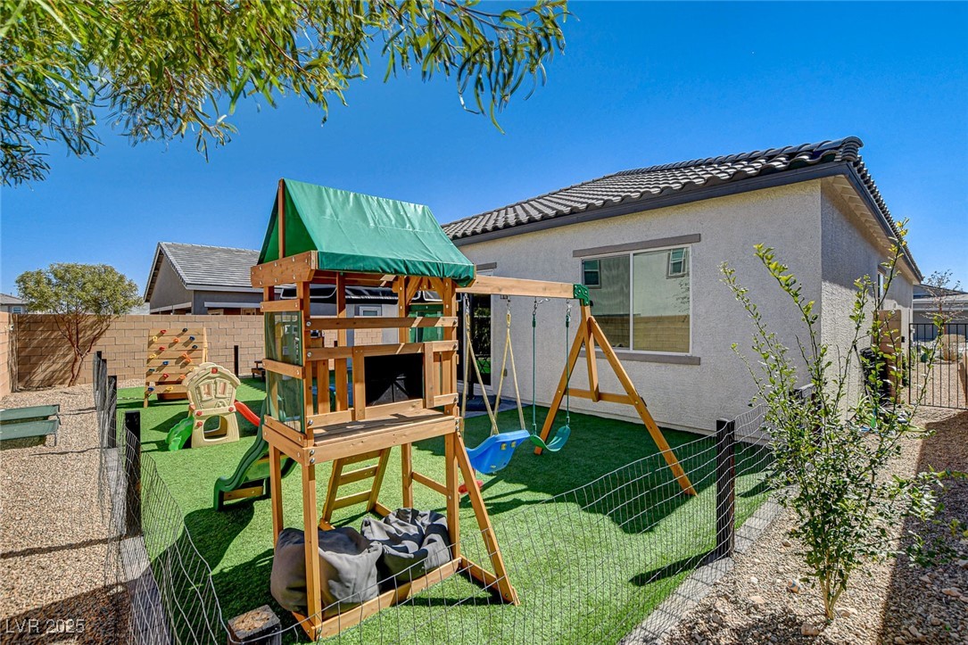 10064 Ocher Valley Avenue Property Photo 45