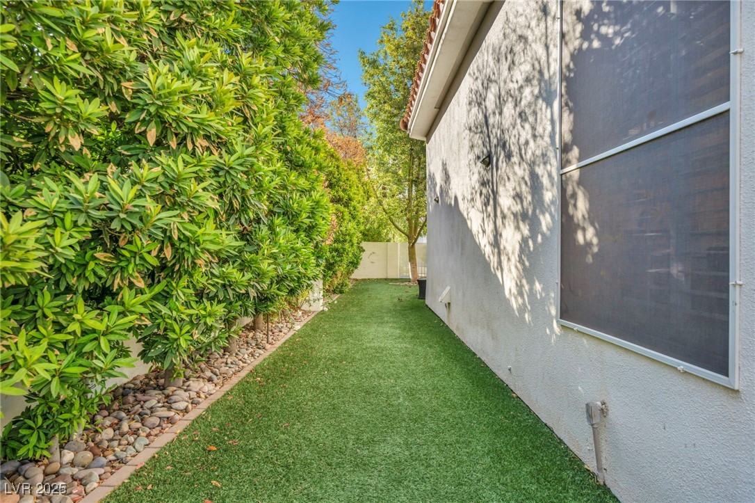 174 Buena Court Property Photo 68