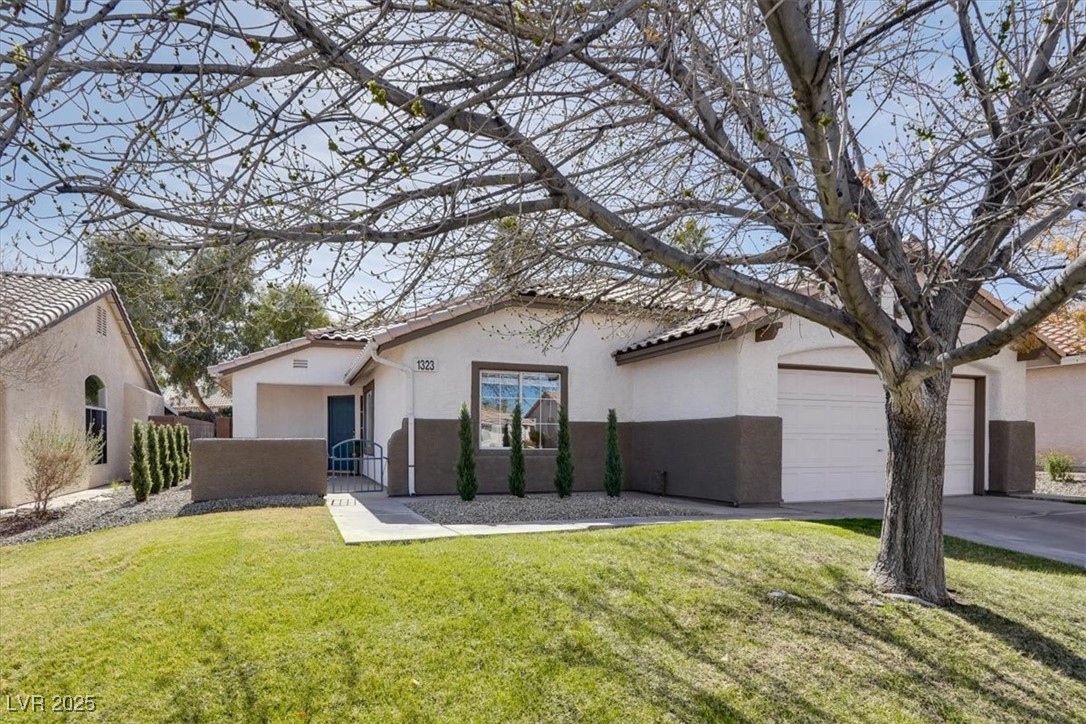 1323 Winter Solstice Avenue Property Photo 1
