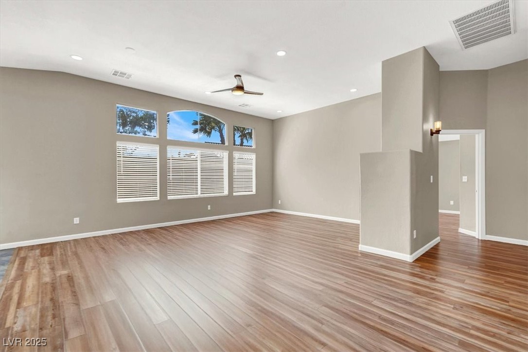 1323 Winter Solstice Avenue Property Photo 7