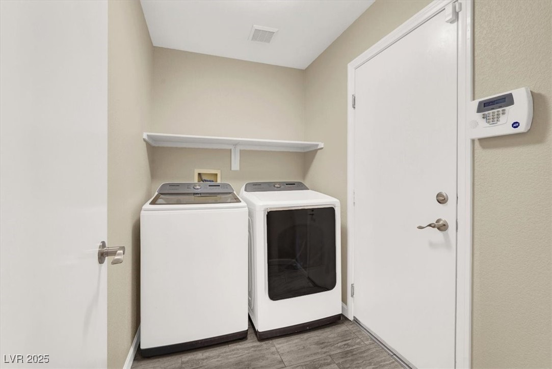 1323 Winter Solstice Avenue Property Photo 34