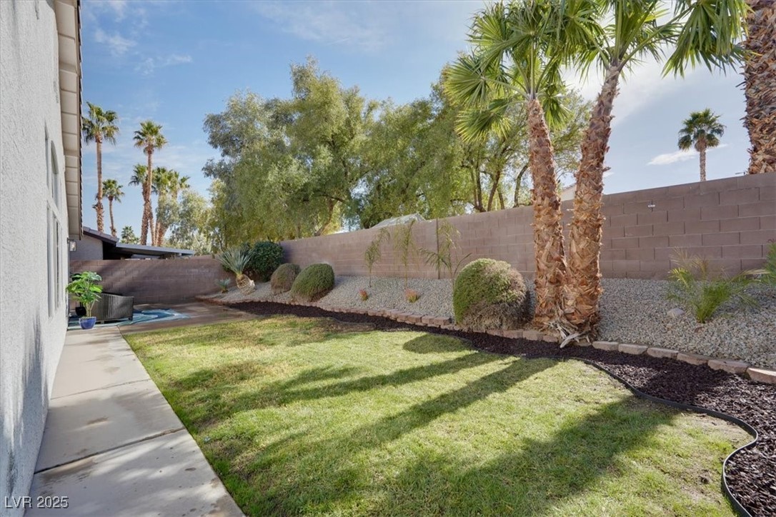 1323 Winter Solstice Avenue Property Photo 38
