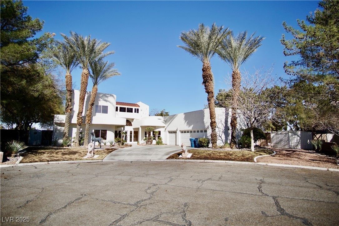 2010 Mondo Court Property Photo 3