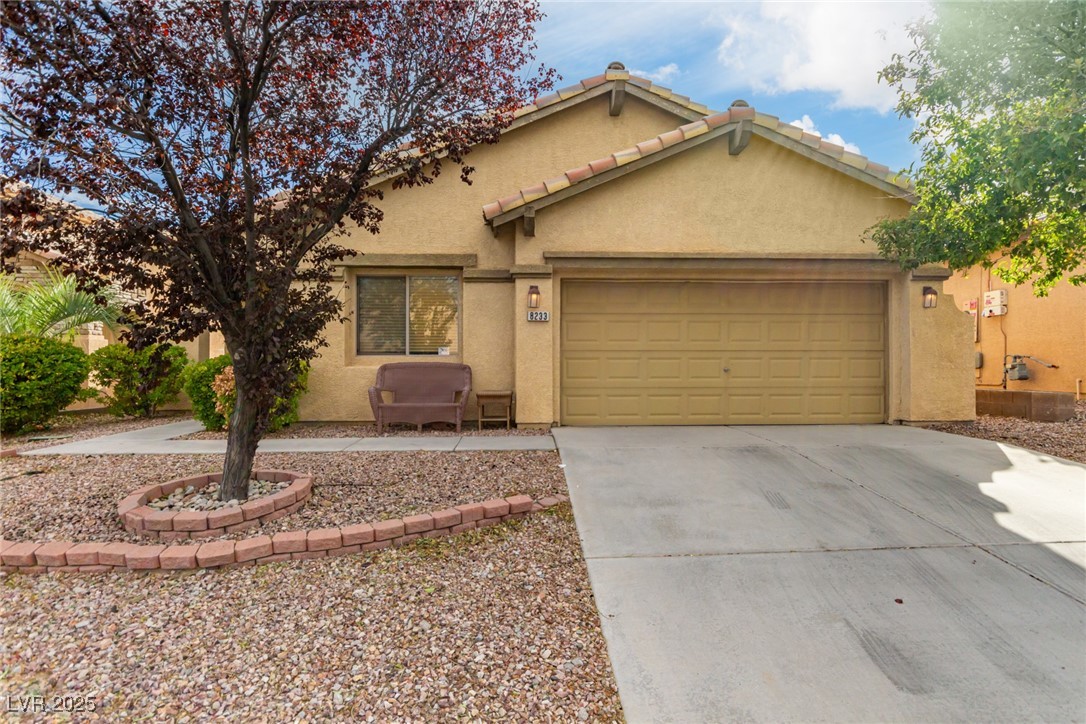 8233 Valley Stream Avenue Property Photo 2