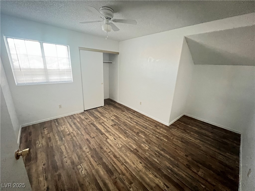 135 Monteen Drive Property Photo 10