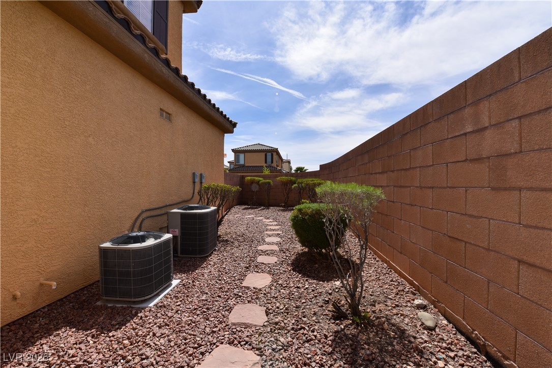 8376 Rygate Avenue Property Photo 5