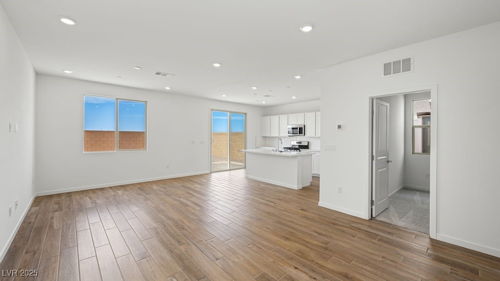 637 North Water Street Property Photo 4