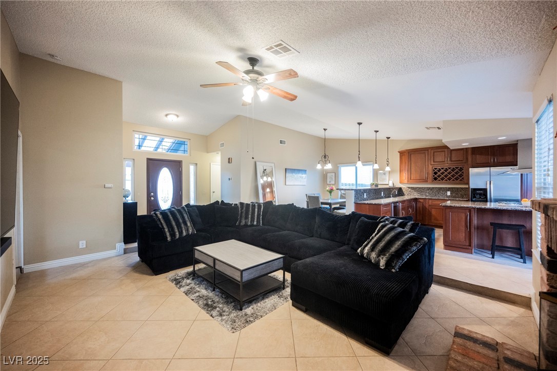 2823 Landau Court Property Photo 3