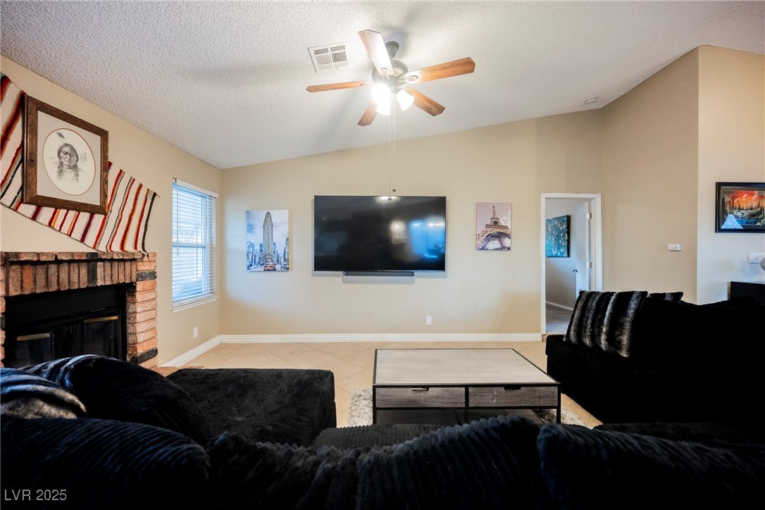 2823 Landau Court Property Photo 9