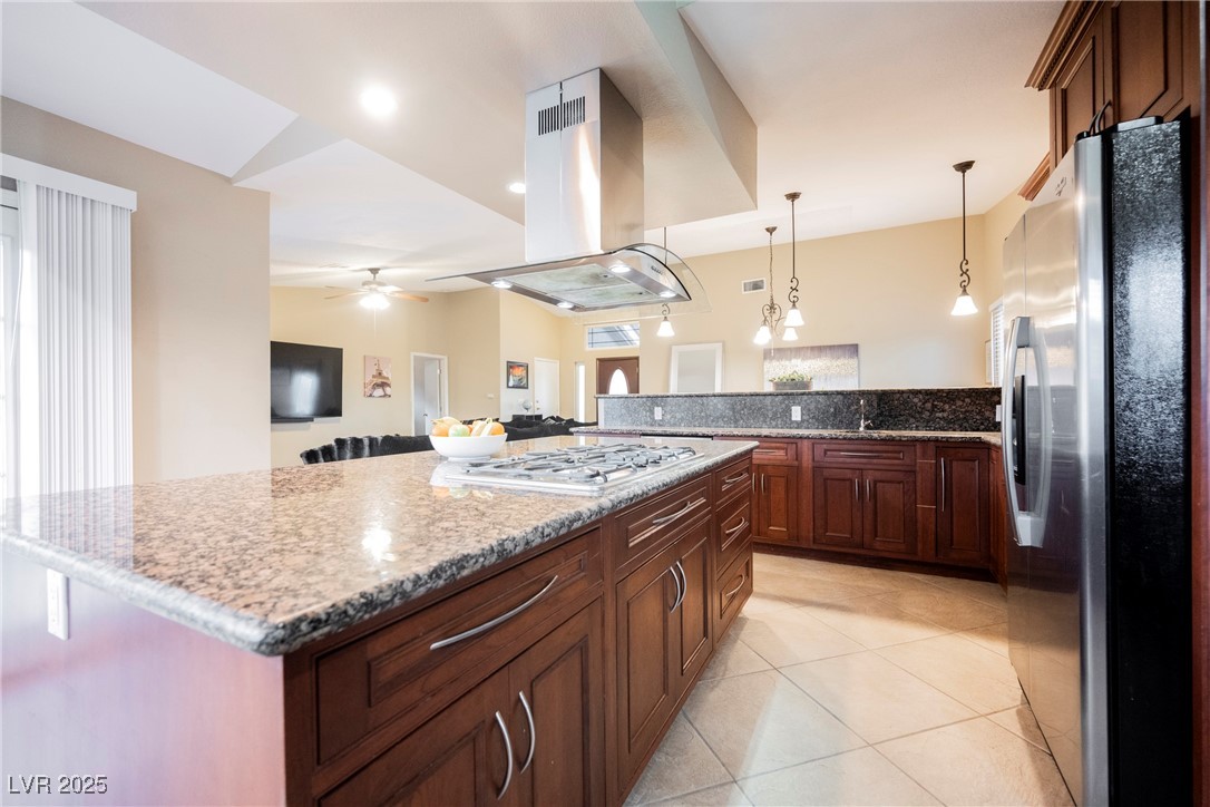 2823 Landau Court Property Photo 18