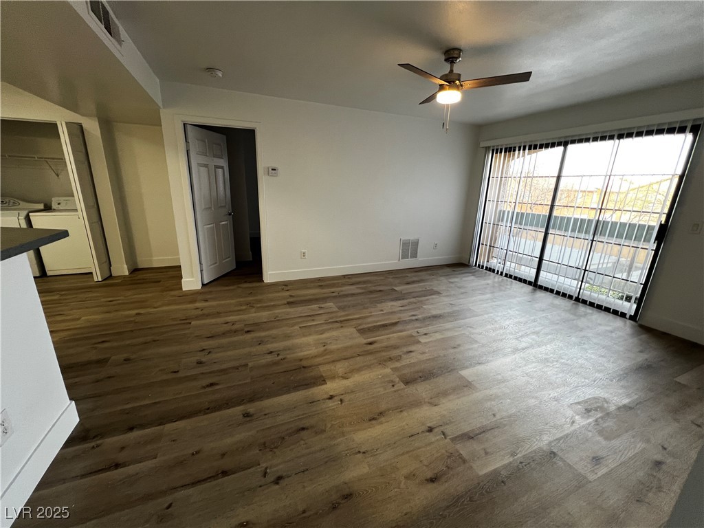 5138 South Jones Boulevard 202 Property Photo 10