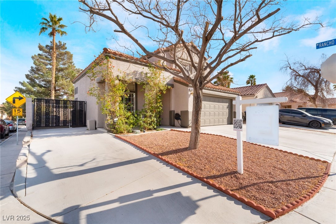 4938 Via Luis Court Property Photo 12