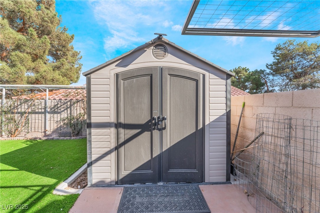 4938 Via Luis Court Property Photo 49