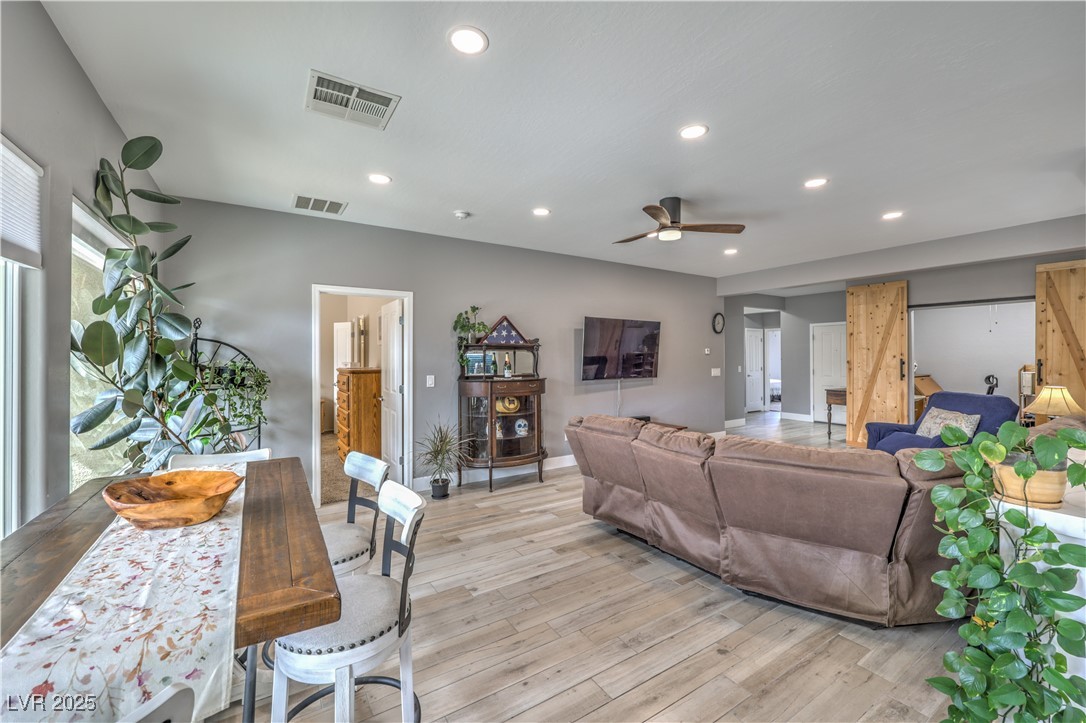 3305 Fernbird Lane Property Photo 11
