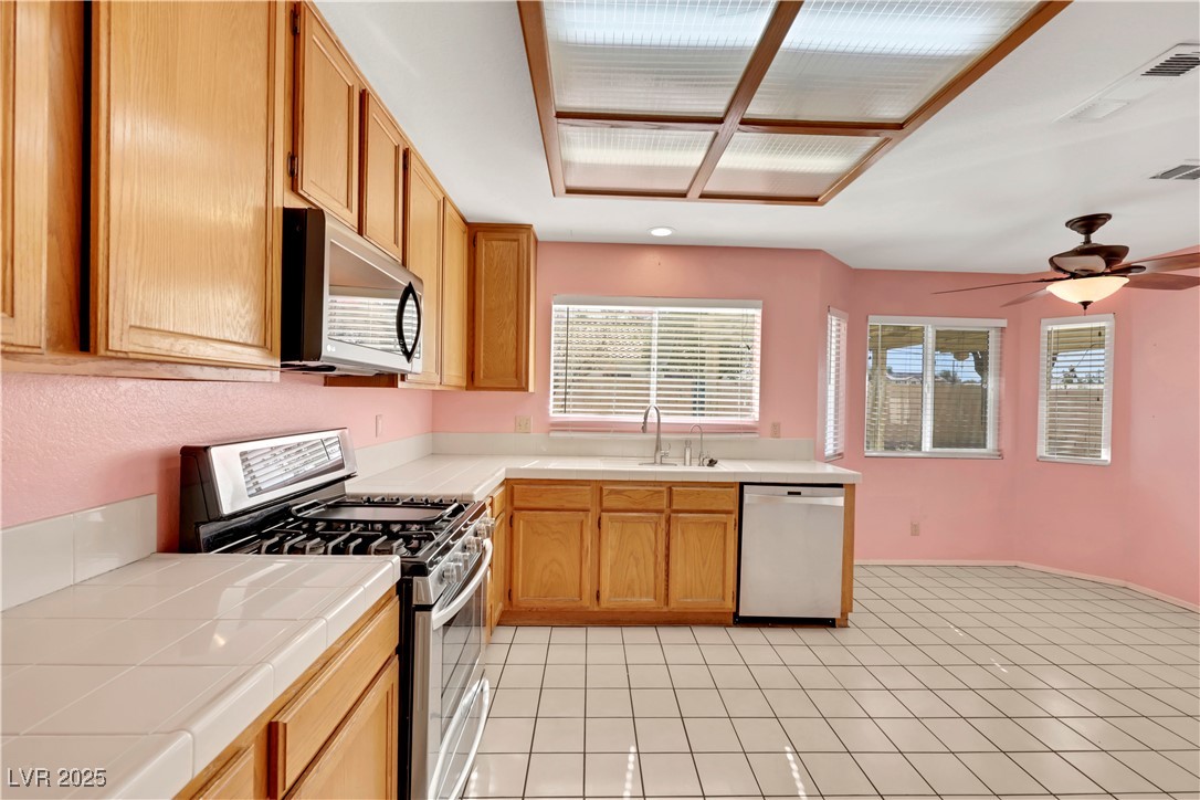 409 Rutherford Circle Property Photo 8