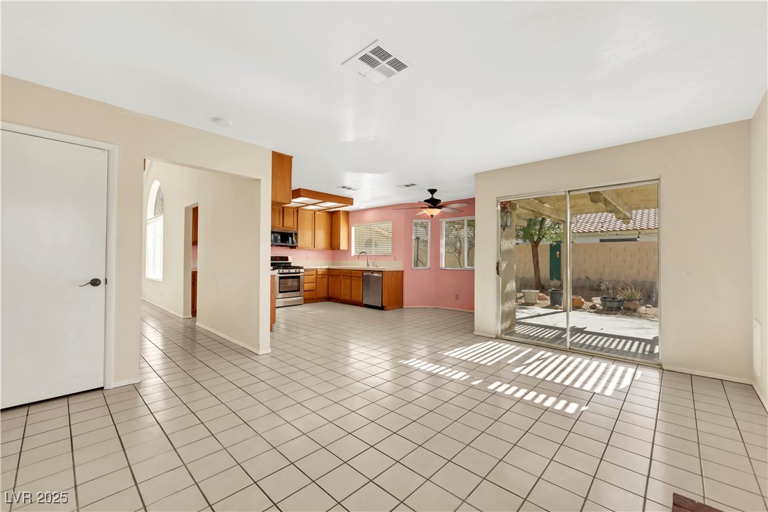 409 Rutherford Circle Property Photo 18