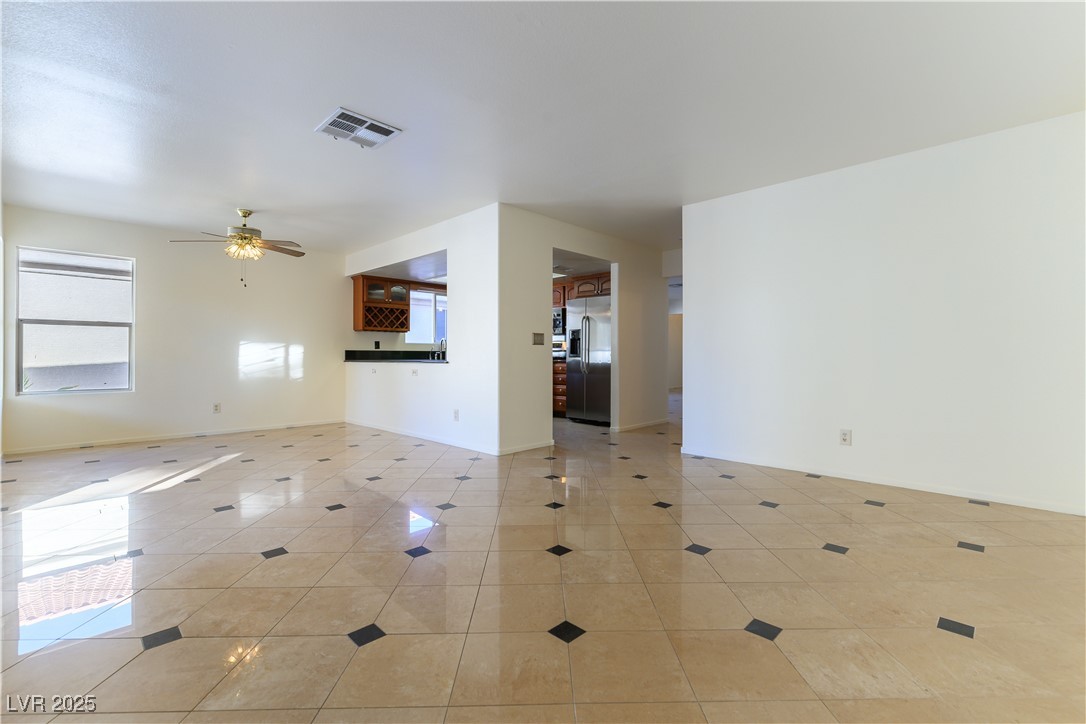 8217 Maplestar Road Property Photo 9