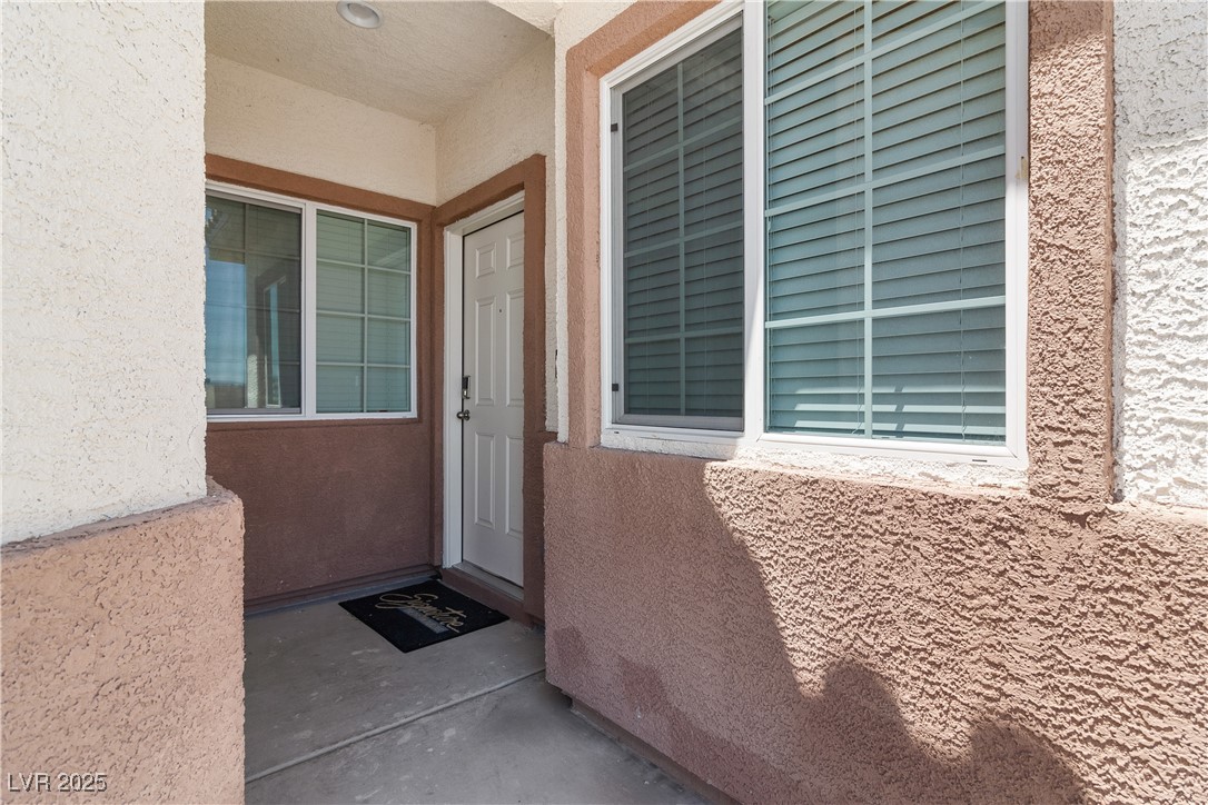 1410 Pink Dawn Drive Property Photo 2