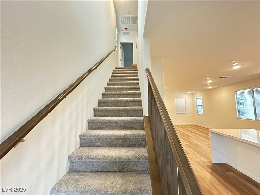 1432 Nocturnal Flight Street Property Photo 5