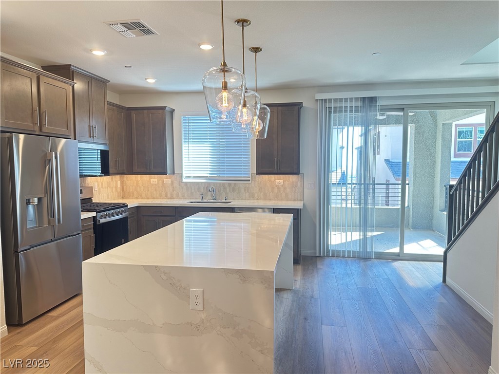 1432 Nocturnal Flight Street Property Photo 9