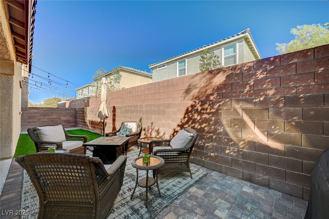 10990 Mountain Willow Street Property Photo 24