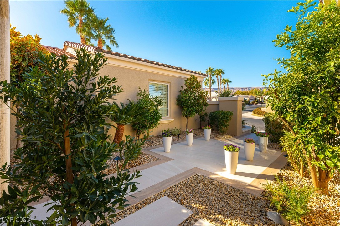 4796 Riva De Romanza Street Property Photo 44