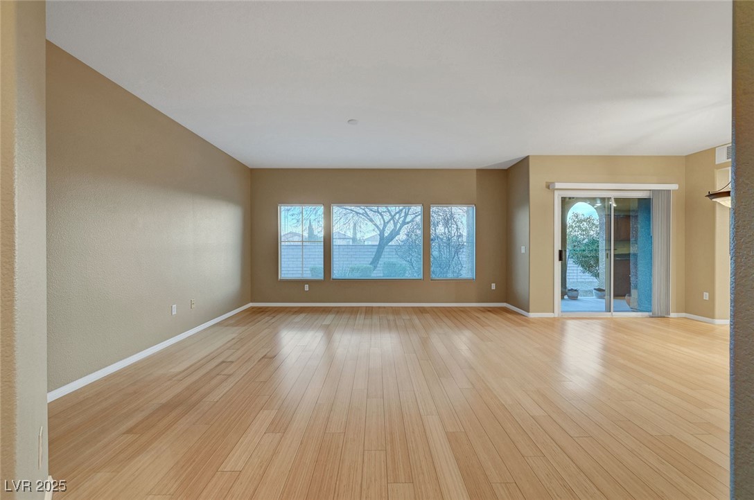 820 Canterra Street 1054 Property Photo 8