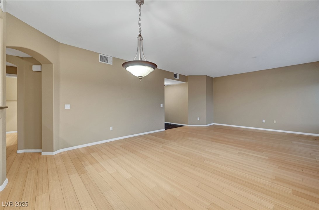 820 Canterra Street 1054 Property Photo 13