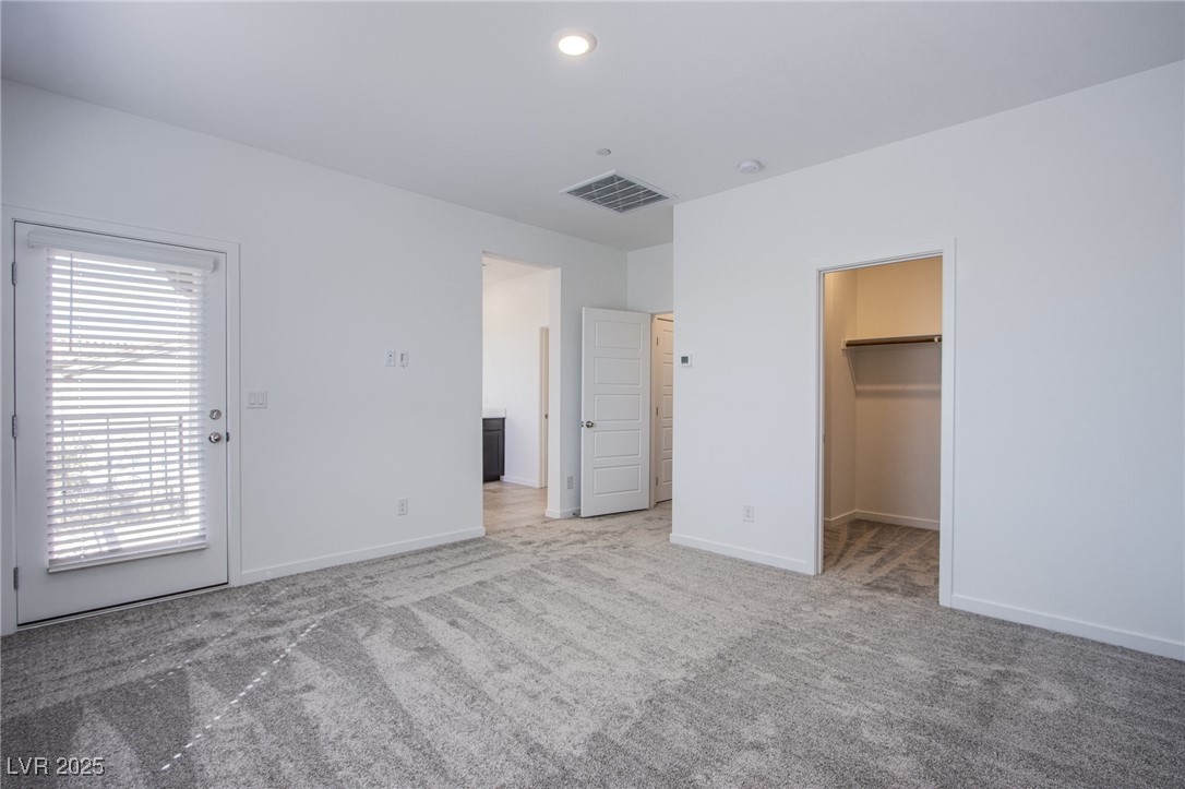 2527 Venetia Pointe Street Property Photo 14