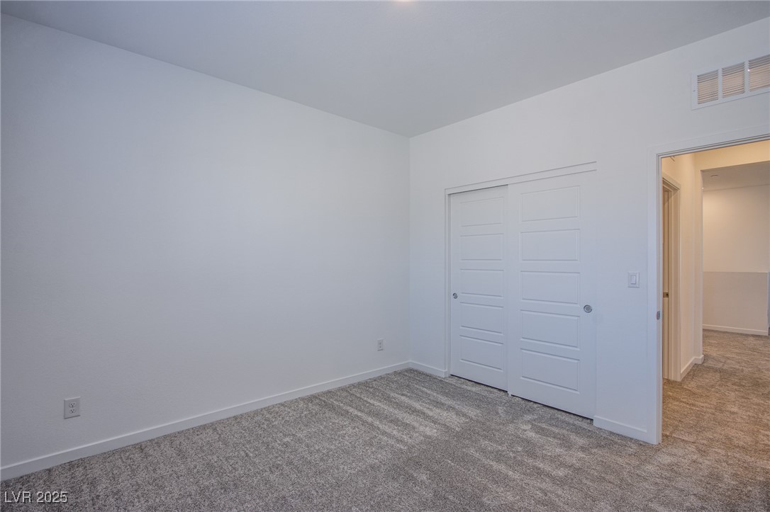 2527 Venetia Pointe Street Property Photo 21