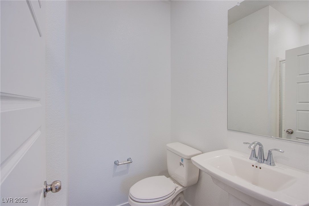 2527 Venetia Pointe Street Property Photo 25