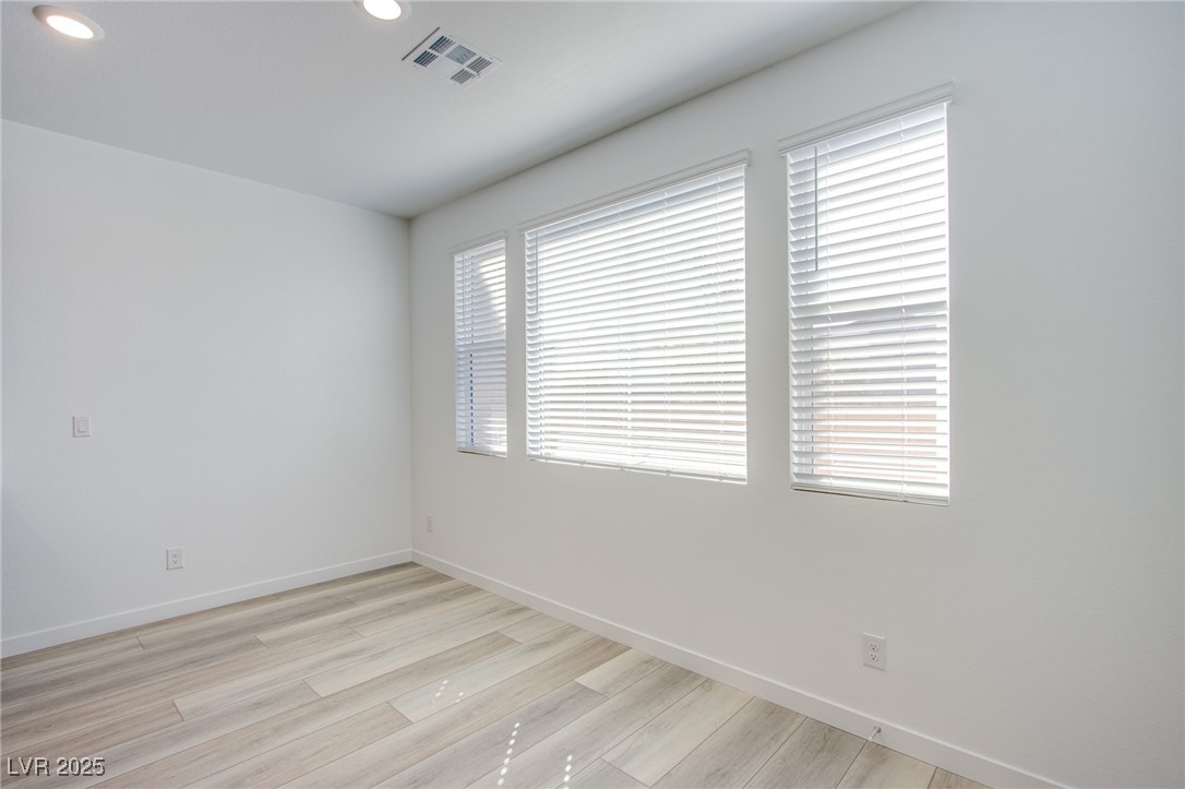 2527 Venetia Pointe Street Property Photo 35