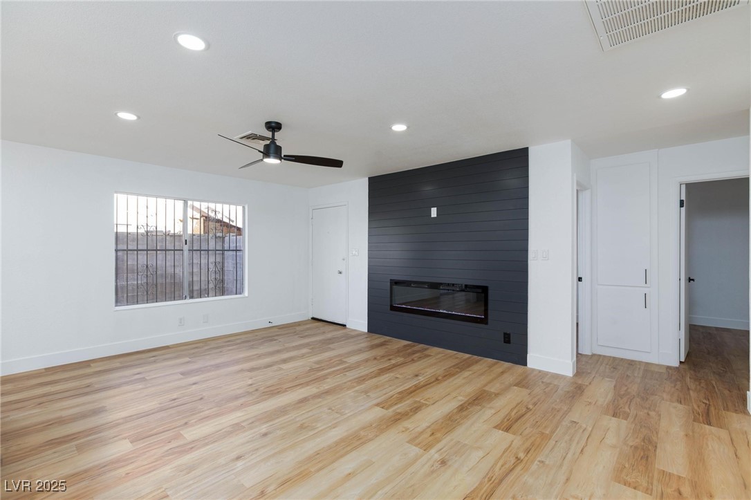 4385 Bramblewood Street Property Photo 9